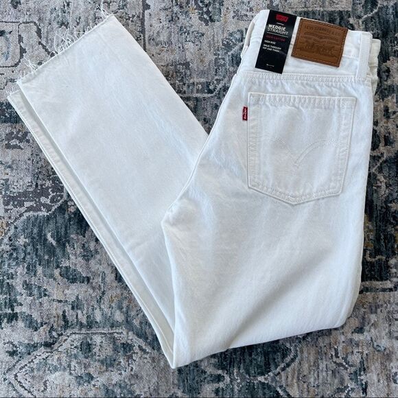 NWT Wedgie high rise distressed white cream jeans - Picture 4 of 8